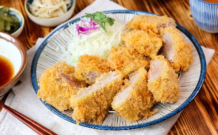 大盛腰內豬排定食